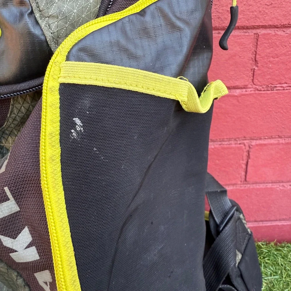 Oakley‎ Link Pack Backpack Bag Black Yellow Olive Green Hiking Camping Travel